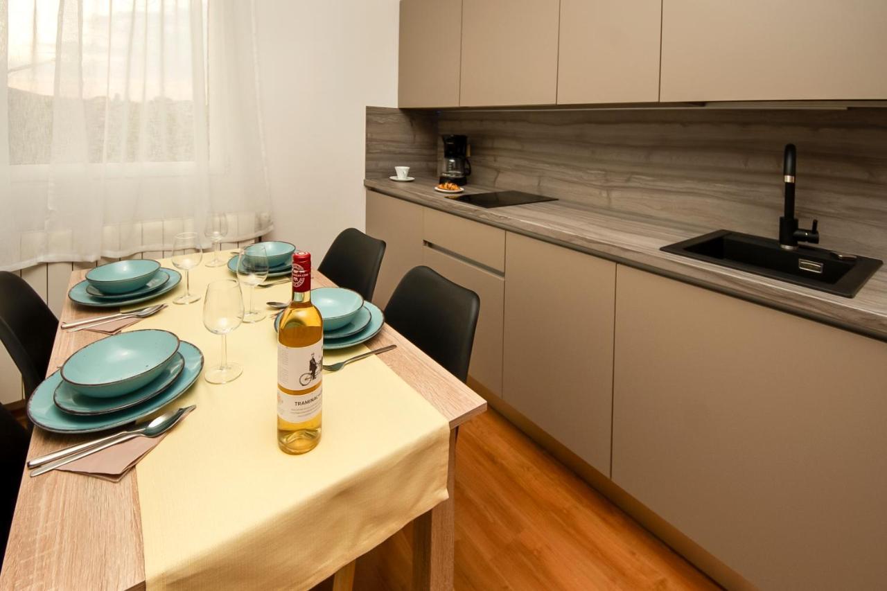 Apartments4You Vodice Ngoại thất bức ảnh